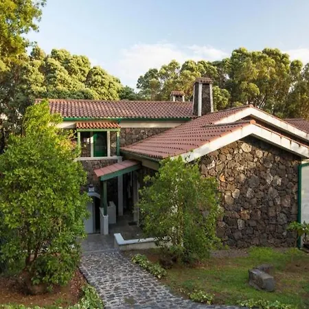 Aldeia Da Fonte Feriested Lajes do Pico