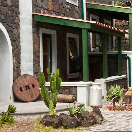 Aldeia Da Fonte Lajes do Pico