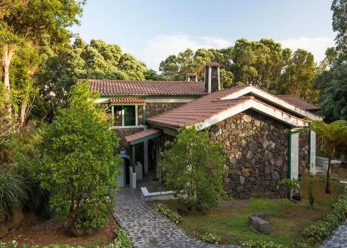 Aldeia Da Fonte Resort Lajes do Pico